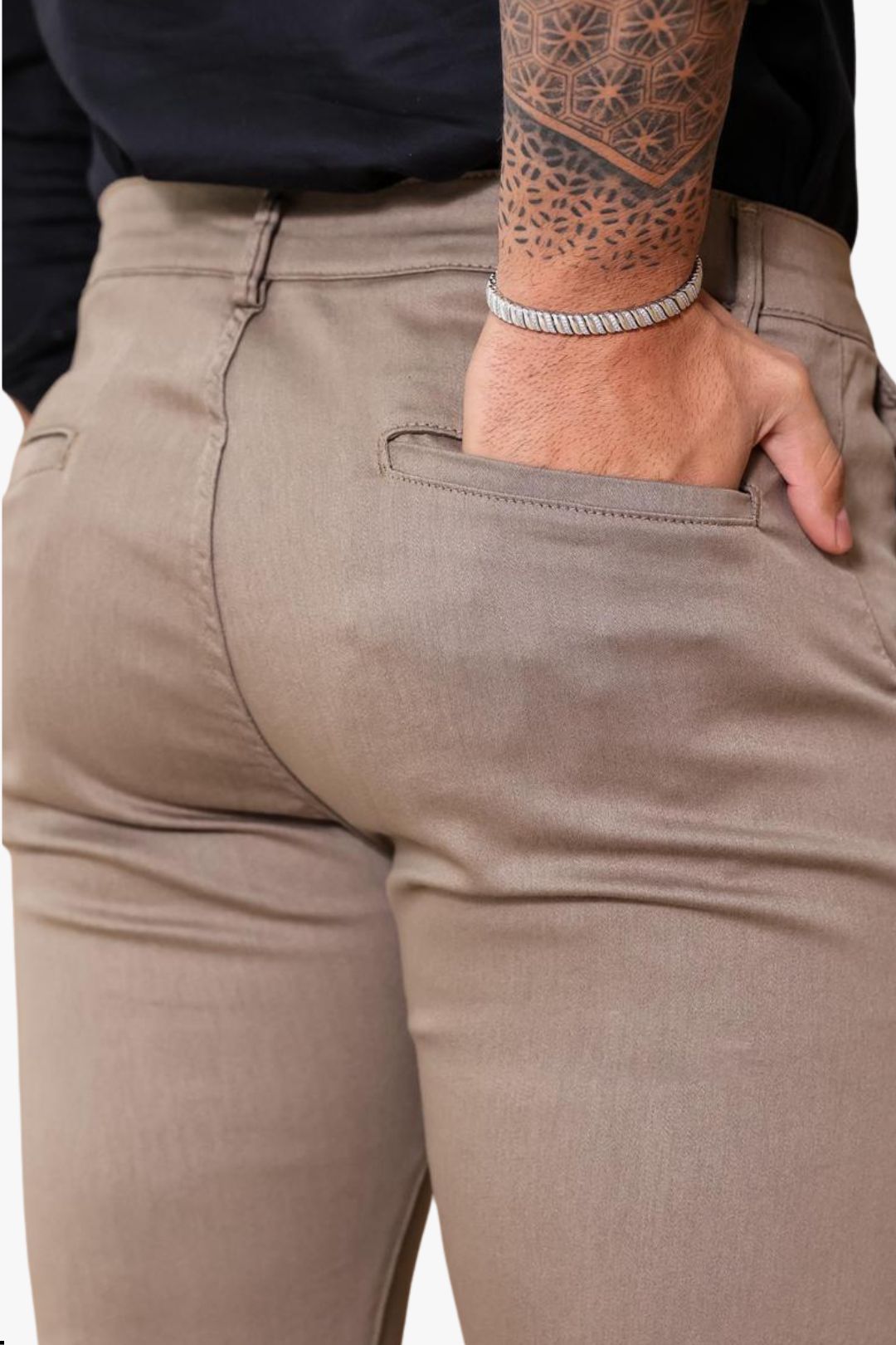 Calça Essential Bronze com botão padrão