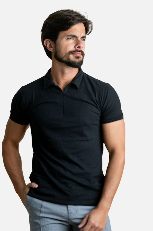 Polo Texturizada com Ziper Preta