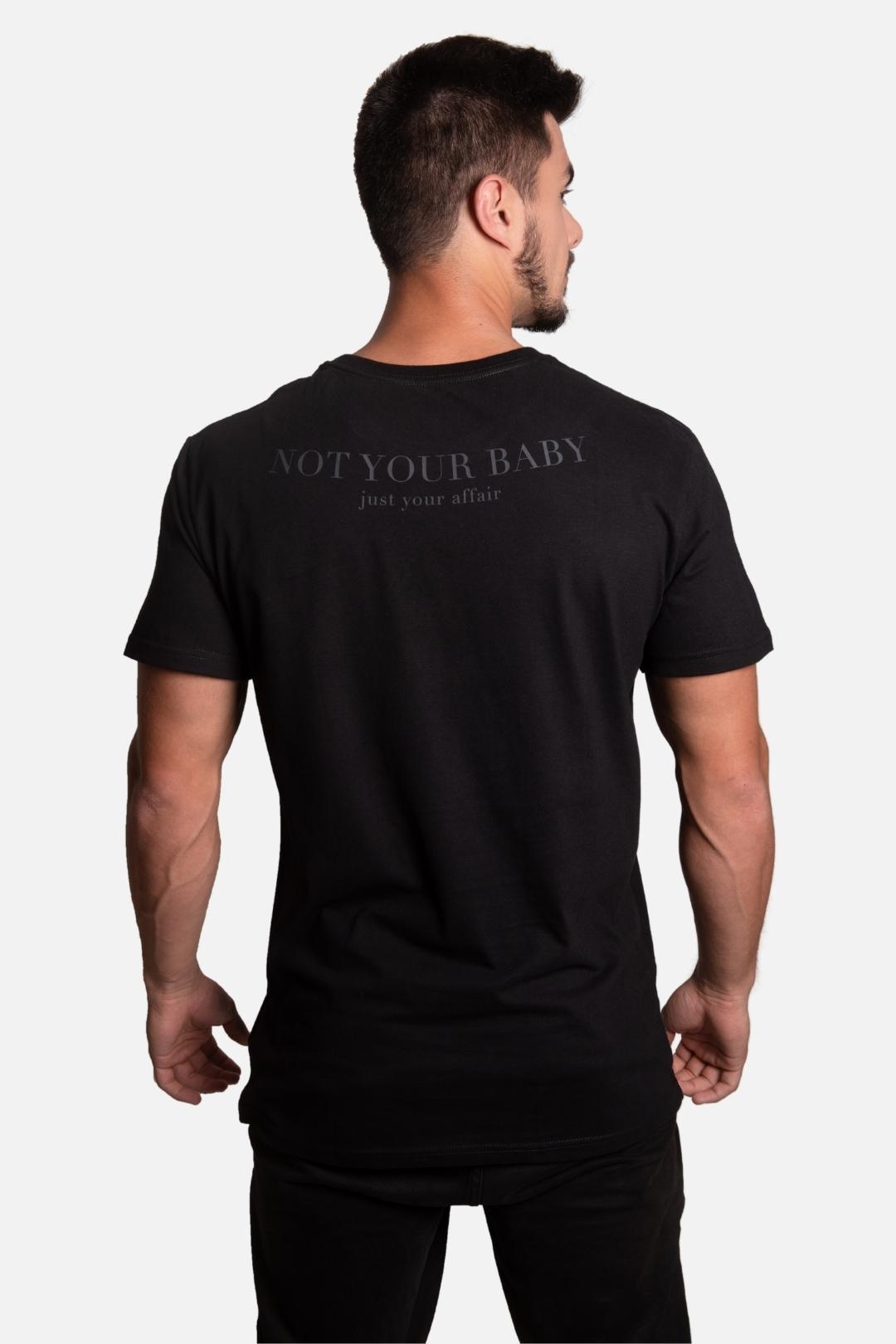 Camiseta Oversized LICS Not Your Baby Preta - LICS.CO