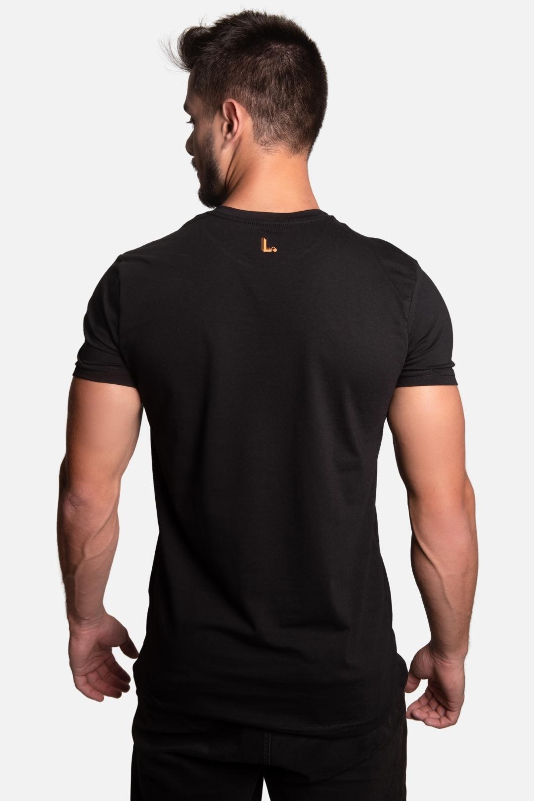 Camiseta Algodão egípcio Chillin Preta - LICS.CO