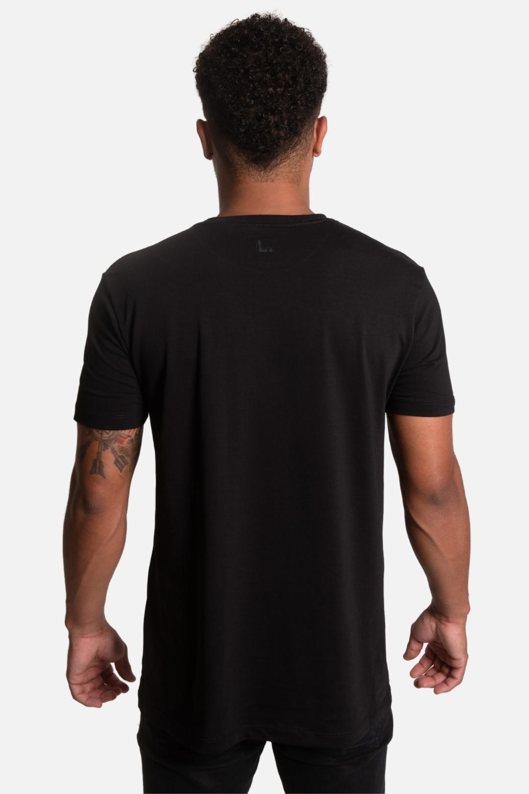 Camiseta Algodão egípcio All Black Premium - LICS.CO