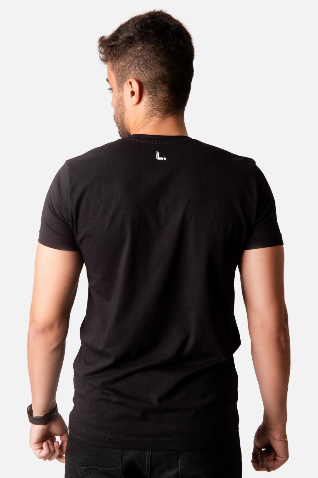 Camiseta Algodão egípcio Never Looking Back Preta - LICS.CO