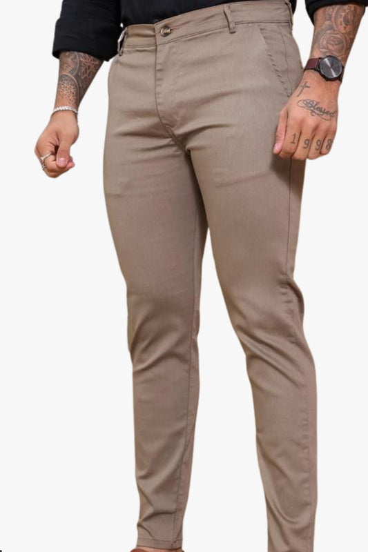 Calça Essential Bronze com botão padrão
