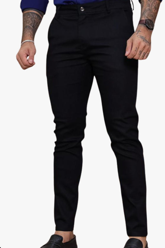 Calça Essential Preta com botão padrão
